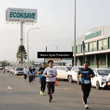 Runner Photo 7669716