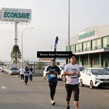 Runner Photo 7669729