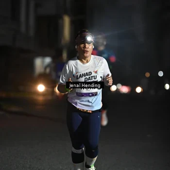 Runner Photo 7669745