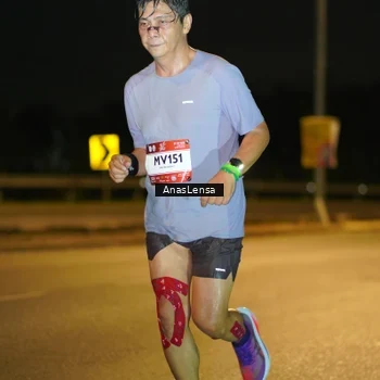 Runner Photo 7669746