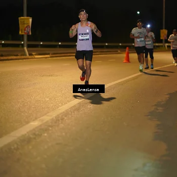 Runner Photo 7669752