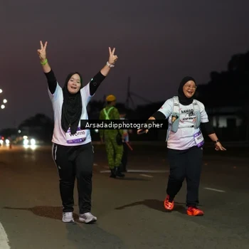 Runner Photo 7669754