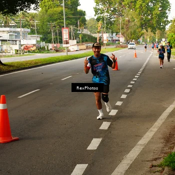 Runner Photo 7669756