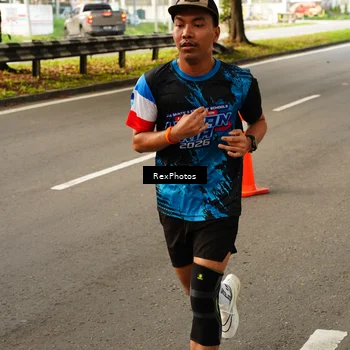 Runner Photo 7669767