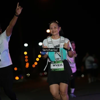 Runner Photo 7669773