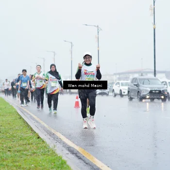 Runner Photo 7669779