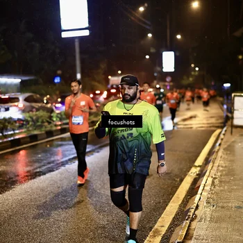 Runner Photo 7669787
