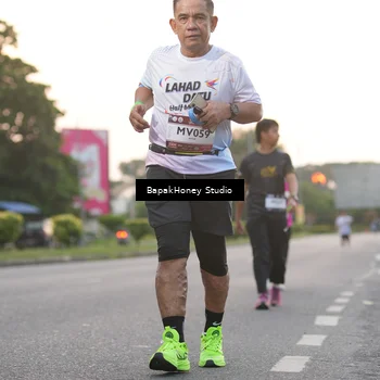 Runner Photo 7669804