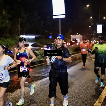 Runner Photo 7669816