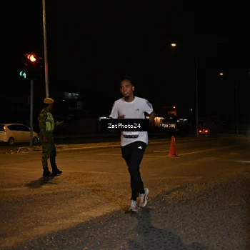 Runner Photo 7669825