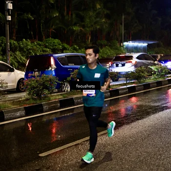 Runner Photo 7669828