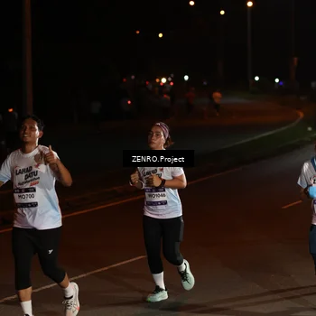 Runner Photo 7669859