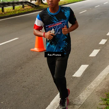 Runner Photo 7669870