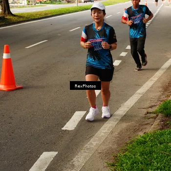 Runner Photo 7669874