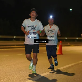 Runner Photo 7669876