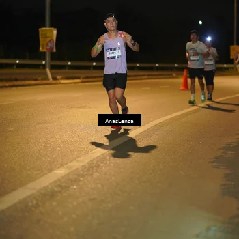 Runner Photo 7669888