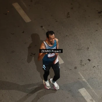 Runner Photo 7669897
