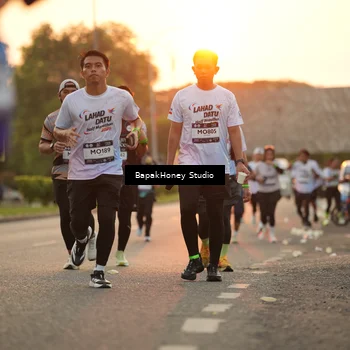 Runner Photo 7669907