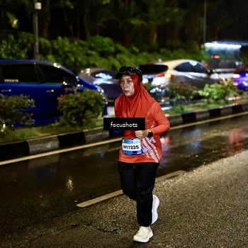 Runner Photo 7669911