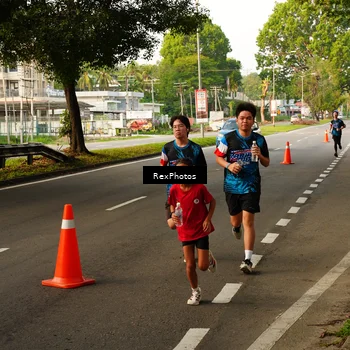 Runner Photo 7669950