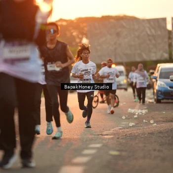 Runner Photo 7669954