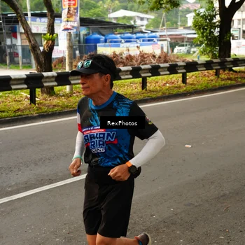 Runner Photo 7669956