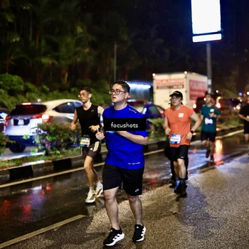 Runner Photo 7669975