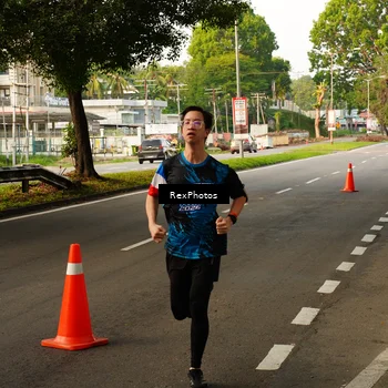 Runner Photo 7669983