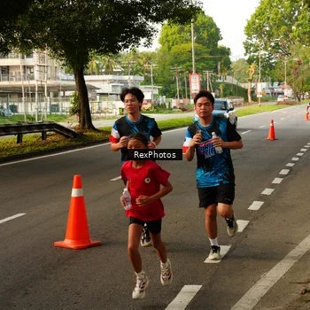 Runner Photo 7669987