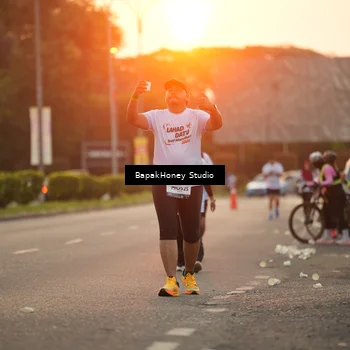 Runner Photo 7669997