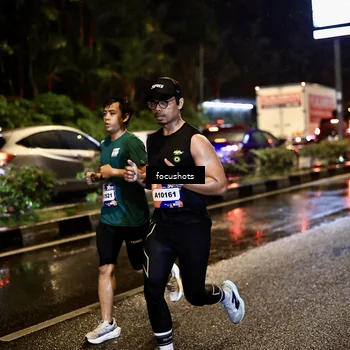 Runner Photo 7670001