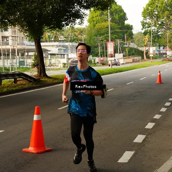 Runner Photo 7670010