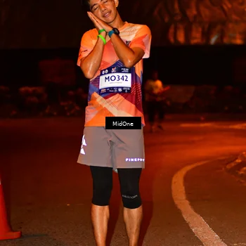Runner Photo 7670014