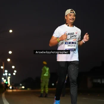 Runner Photo 7670022