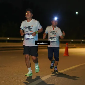 Runner Photo 7670026