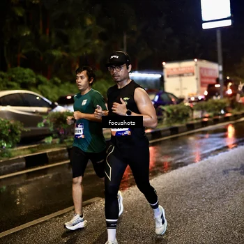 Runner Photo 7670031