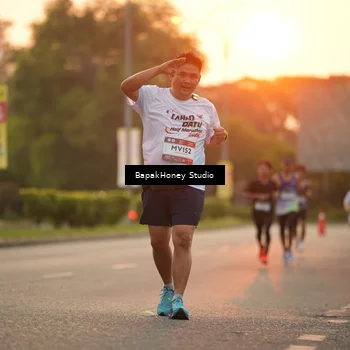 Runner Photo 7670057