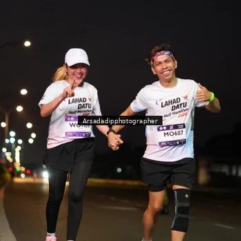 Runner Photo 7670065