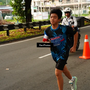 Runner Photo 7670072
