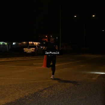 Runner Photo 7670082