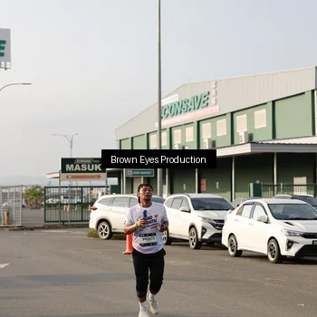 Runner Photo 7670095