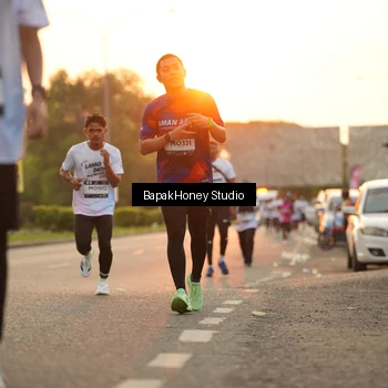 Runner Photo 7670109