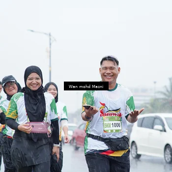Runner Photo 7670153