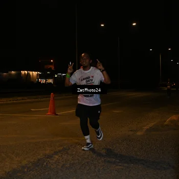 Runner Photo 7670156
