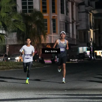 Runner Photo 7670167