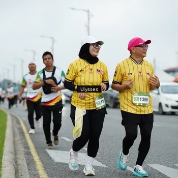 Runner Photo 7670184