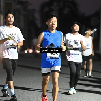 Runner Photo 7670201