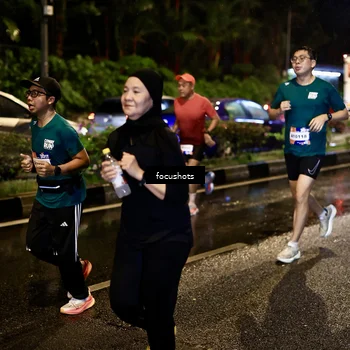 Runner Photo 7670213