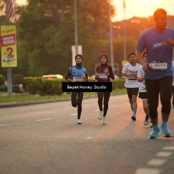 Runner Photo 7670214