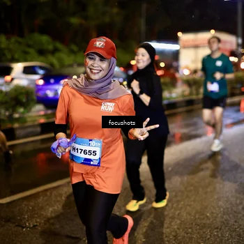 Runner Photo 7670219